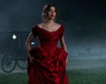 Dickinson: il teaser trailer dell'irriverente serie Apple con Hailee Steinfeld