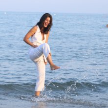 Venezia 2019: uno scatto di Alessandra Mastronardi in riva al mare