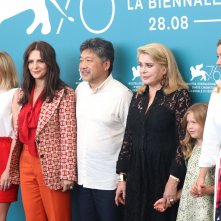 Venezia 2019: il cast al photocall di Le verità