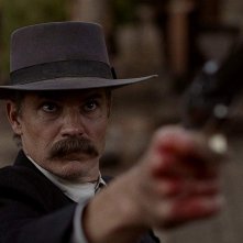 Deadwood - Il Film: un primo piano di Timothy Olyphant