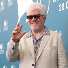 Venezia 2019: uno scatto di Pedro Almodóvar al photocall