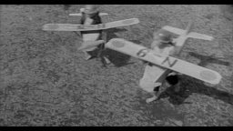 Scherza Con I Fanti - Il Trailer Ufficiale