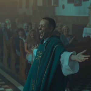 Corpus Christi: Bartosz Bielenia in abito talare