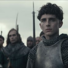 Il Re: una scena del film con Timothée Chalamet