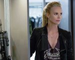 Charlize Theron cambia look per Fast & Furious 9 (FOTO)