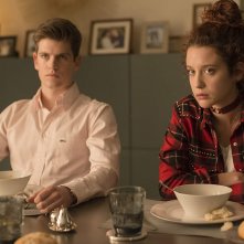 Elite: María Pedraza, Miguel Bernardeau in una scena della seconda stagione