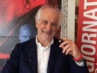 Toni Servillo è il protagonista di 5 è il numero perfetto: 'Ho trasferito al film il mio DNA napoletano'