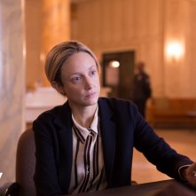 Zerozerozero: Andrea Riseborough  in una scena della serie