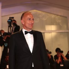 Venezia 2019: Stefano Sollima sul red carpet di ZeroZeroZero