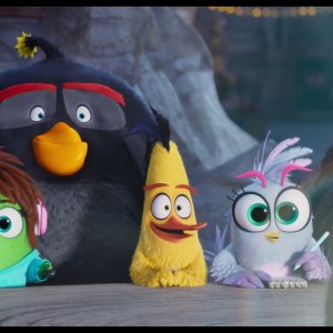 Angry Birds 2: Nemici Amici per Sempre, un momento del film animato