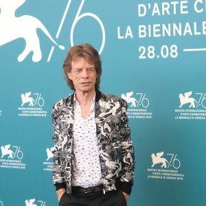 Venezia 2019: Mick Jagger al photocall di The Burnt Orange Heresy