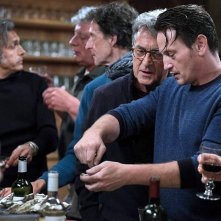Grandi bugie tra amici: François Cluzet, Benoît Magimel, Hocine Mérabet, Joël Dupuch, Mikaël Wattincourt in una scena del film