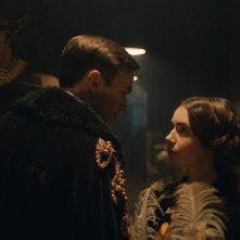 Tolkien: Nicholas Hoult, Lily Collins in una scena del film