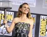 Thor: Love and Thunder, una teoria spiega come Jane Foster possa maneggiare Mjolnir