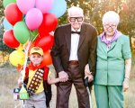 Up: la festa in stile film Pixar di un bambino con palloncini e bisnonni (FOTO)