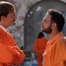 Romolo + Giuly 2: Alessandro D'Ambrosi e Niccolò Senni in una scena