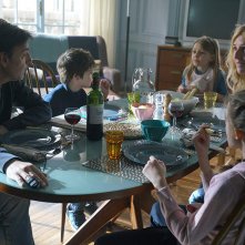 Selfie di famiglia: Yvan Attal, Sandrine Kiberlain in una scena del film