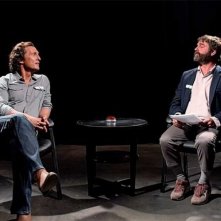 Between Two Ferns: Il Film: Zach Galifianakis e Matthew McConaughey durante una scena