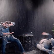 Between Two Ferns: Il Film: Matthew McConaughey e Zach Galifianakis durante una scena