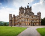 Downton Abbey: grazie ad Airbnb due fan potranno prenotare l'Highclere Castle!
