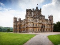 Downton Abbey: grazie ad Airbnb due fan potranno prenotare l'Highclere Castle!