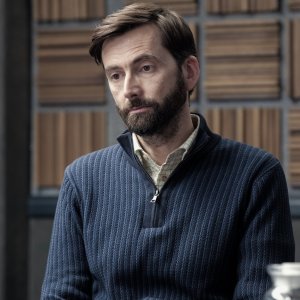 Criminal: UK, David Tennant in una scena della serie