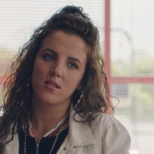 Derry Girls: una scena della serie con Jamie-Lee O'Donnell