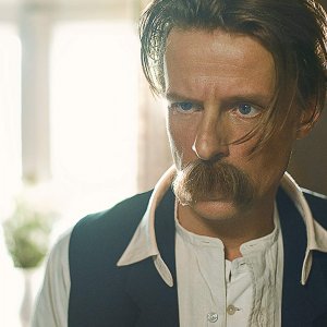 Lou Von Salomé: Alexander Scheer in una scena del film