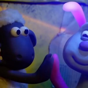 Shaun, vita da pecora - Farmageddon Il Film: Shaun e LU-LA in  una scena del film