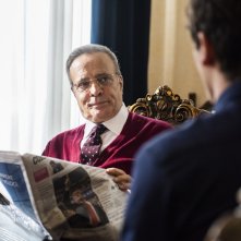 Vivere: Enrico Montesano in una scena del film