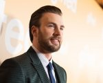 Chris Evans: la foto in versione Street Fighter scatena i commenti online