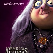 La famiglia Addams: character poster per il personaggio di Nonna Addams