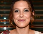 Millie Bobby Brown cambia look per due volte in una settimana, ecco le foto!