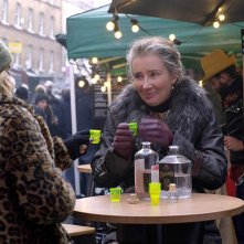 Last Christmas: Emma Thompson in una scena del film
