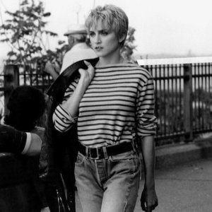 Madonna nel videoclip di Papa don't Preach