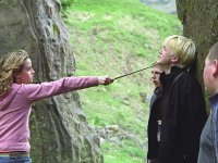 Harry Potter: Tom Felton convide un video dal set in cui sfida Emma Watson