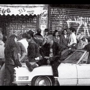 At the Matinée: un momento del film