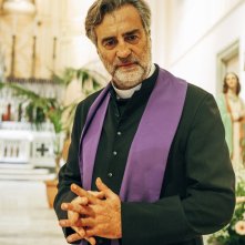 Brave Ragazze: Max Tortora in una scena