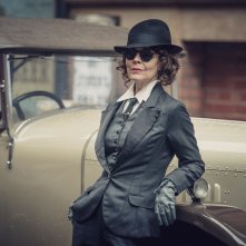 Peaky Blinders: Helen McCrory in una foto della quinta stagione