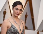 Gal Gadot star e produttrice del film biografico Irena Sendler