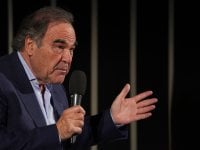 Oliver Stone: 'Scarface? L'ho scritto quando la cocaina mi stava distruggendo'