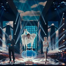 L'uomo senza gravità: Elio Germano in una scena del film