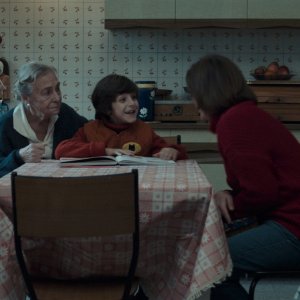 L'uomo senza gravità: Pietro Pescara e Michela Cescon in una scena del film