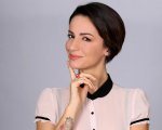 Andrea Delogu: la foto del passaporto sui social scatena le polemiche, ma c'è un equivoco