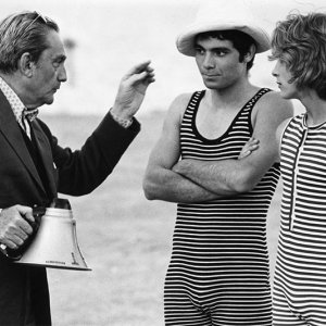 Gli angeli nascosti di Luchino Visconti: una foto d'archivio