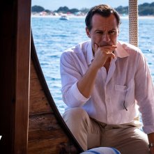 1994: Stefano Accorsi in una scena della quinta puntata