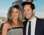 Friends: Paul Rudd ha investito Jennifer Aniston sul set con un Segway!
