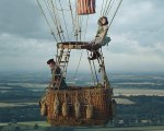 The Aeronauts, la recensione: quando non basta una mongolfiera per prendere il volo