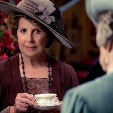 Downton Abbey: Penelope Wilton in una scena del film