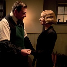 Downton Abbey: Brendan Coyle, Joanne Froggatt in una scena del film